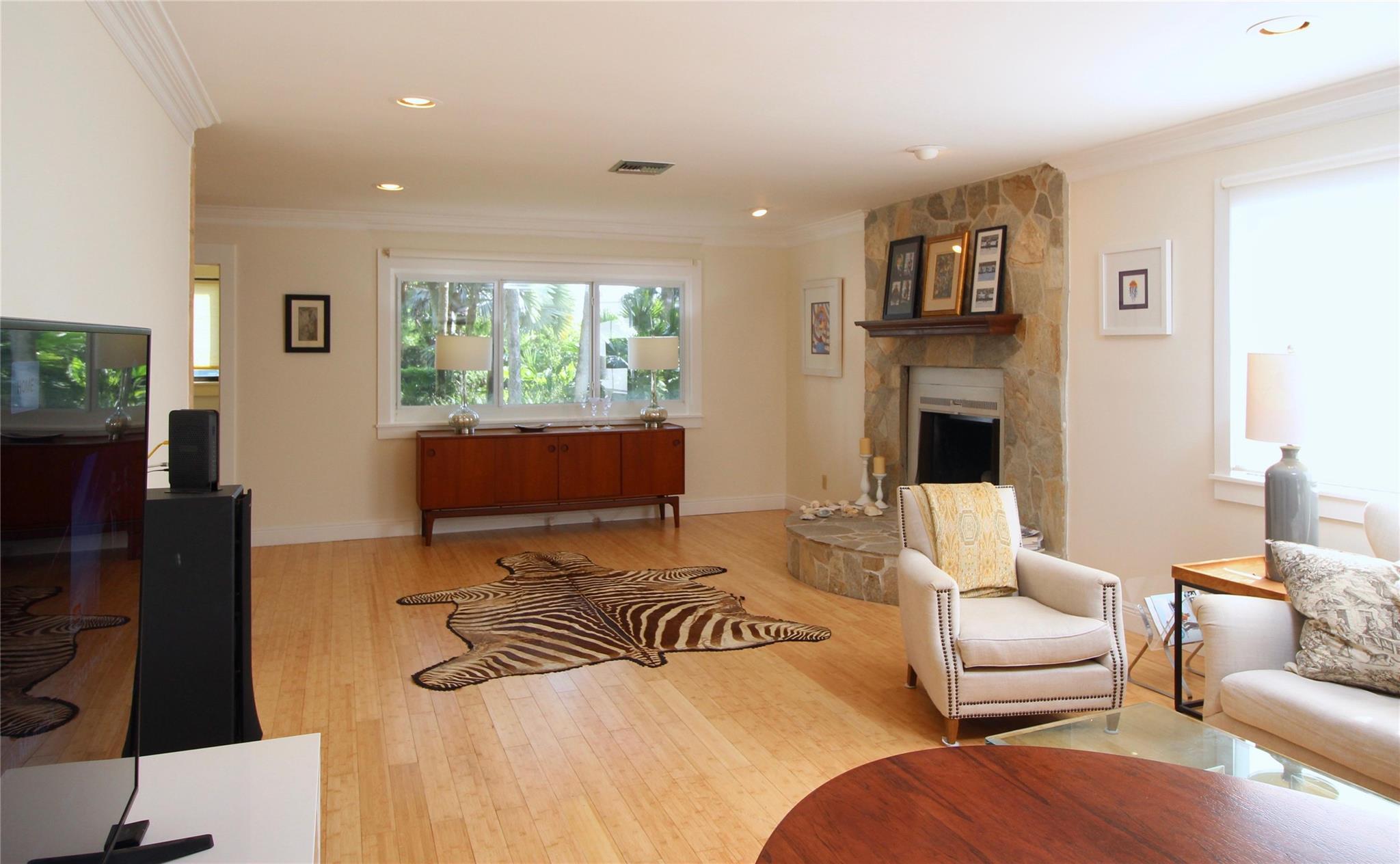 Maroon Sub - Residential