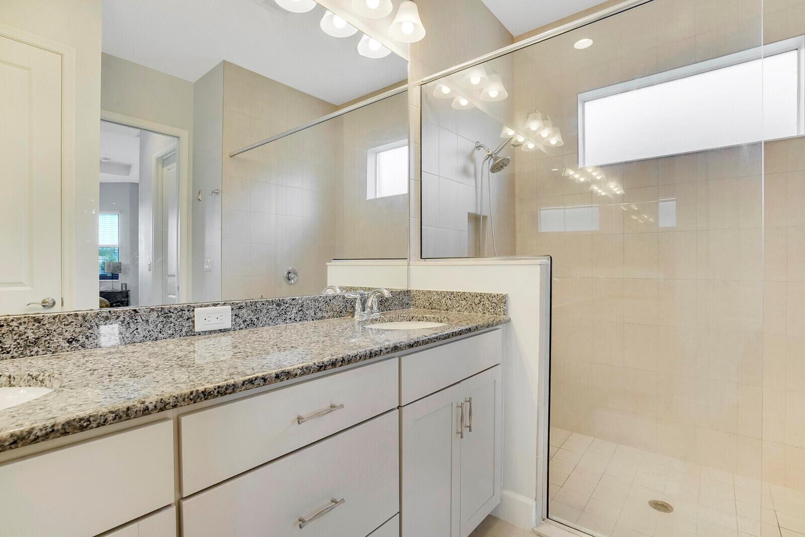 HAMMOCKS OF WESTLAKE PHASE 2 - Residential