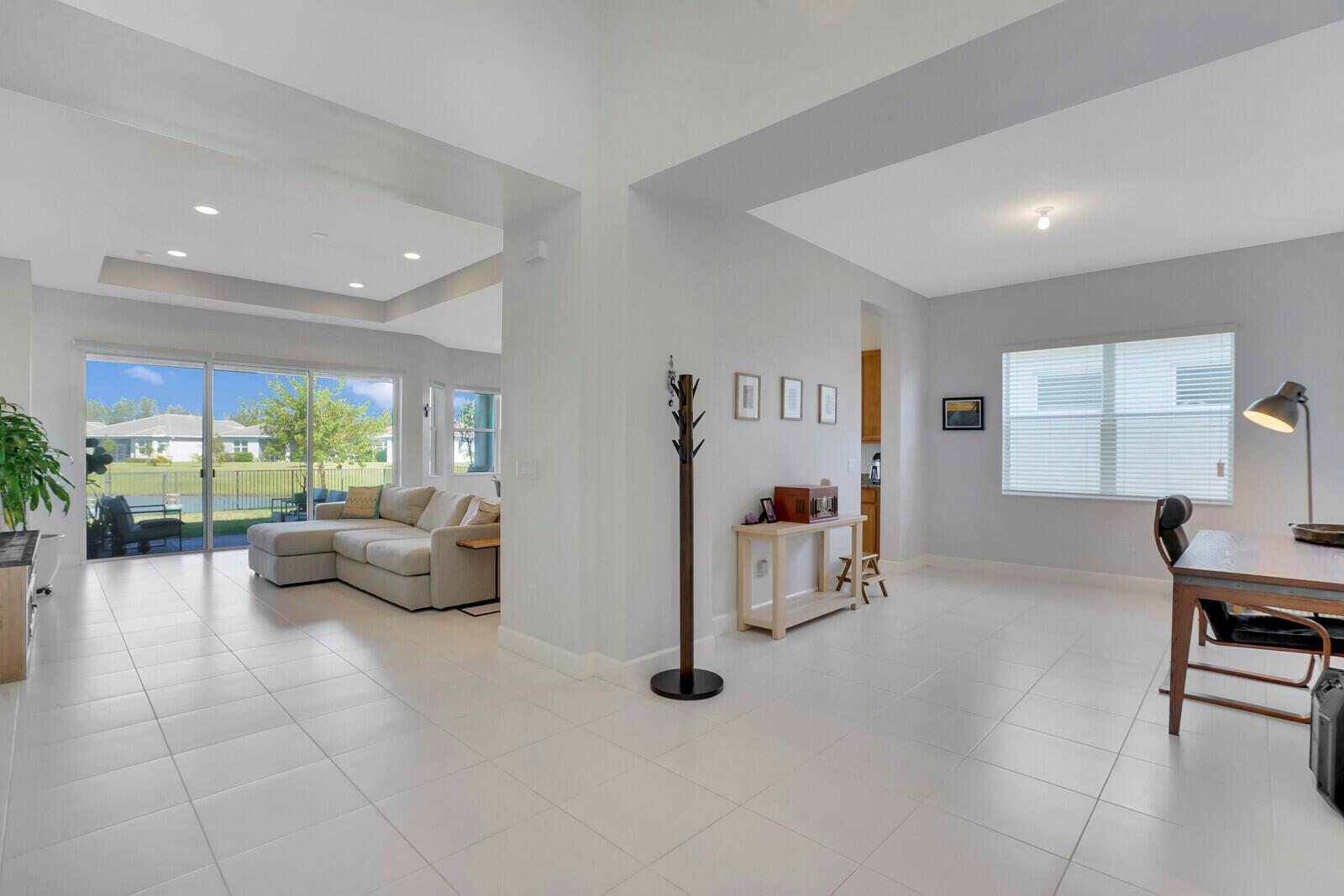 HAMMOCKS OF WESTLAKE PHASE 2 - Residential