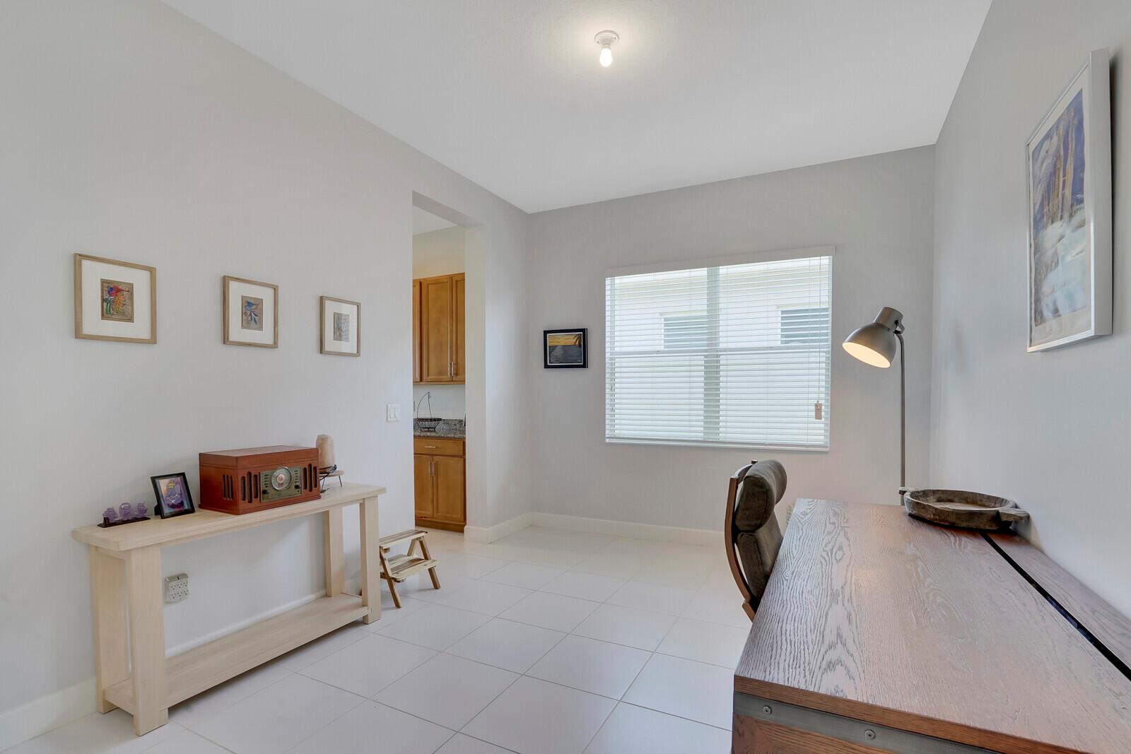 HAMMOCKS OF WESTLAKE PHASE 2 - Residential