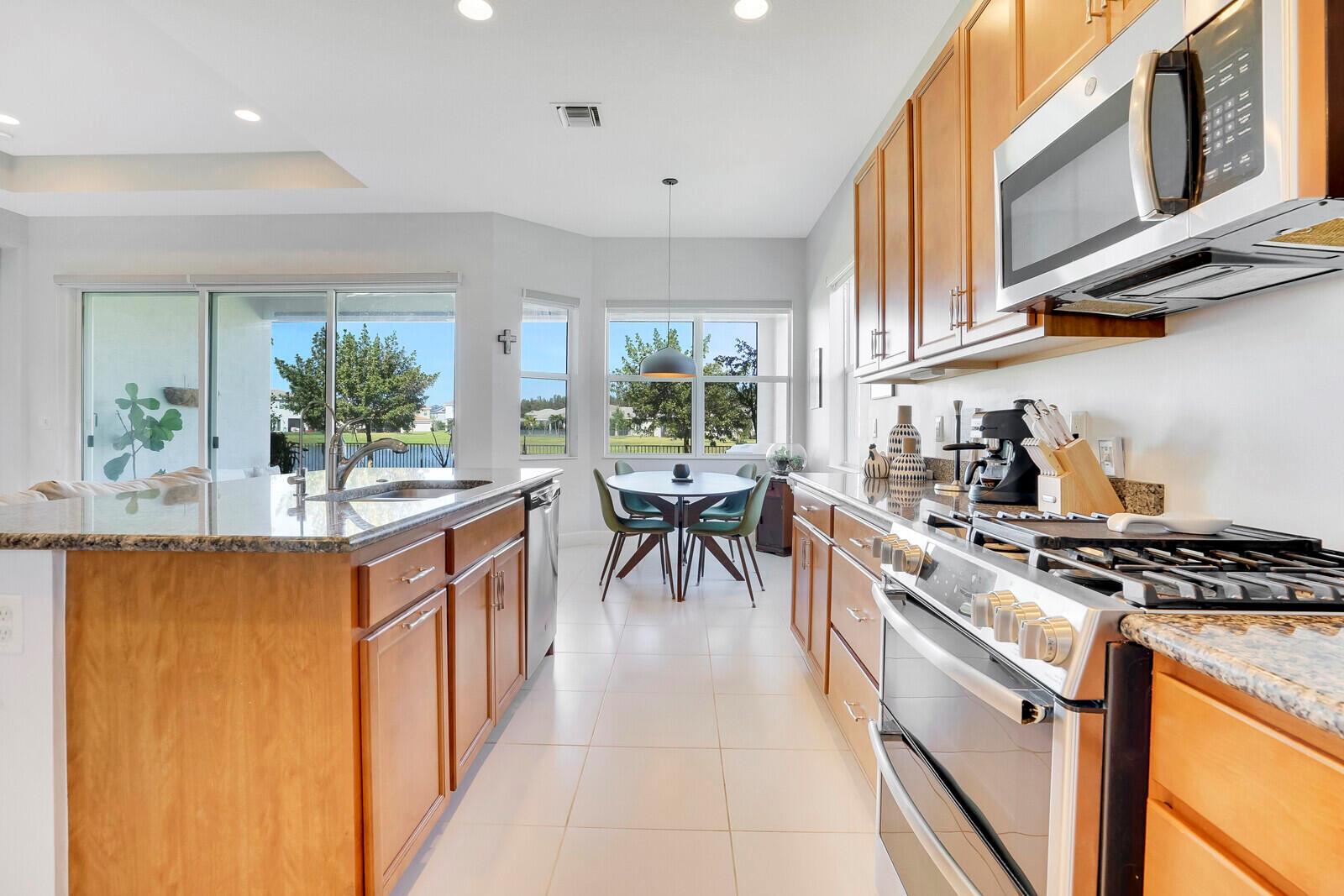 HAMMOCKS OF WESTLAKE PHASE 2 - Residential