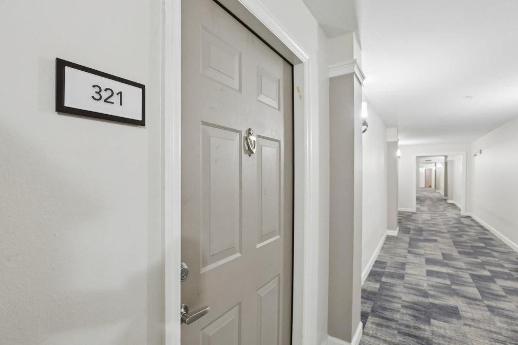 Photo of 533 NE 3rd Avenue #321, Fort Lauderdale, FL 33301 (MLS # F10544797)