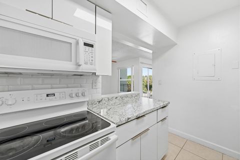 Tiny photo for 505 S PINE ISLAND Road #B310, Plantation, FL 33324 (MLS # B26053143)
