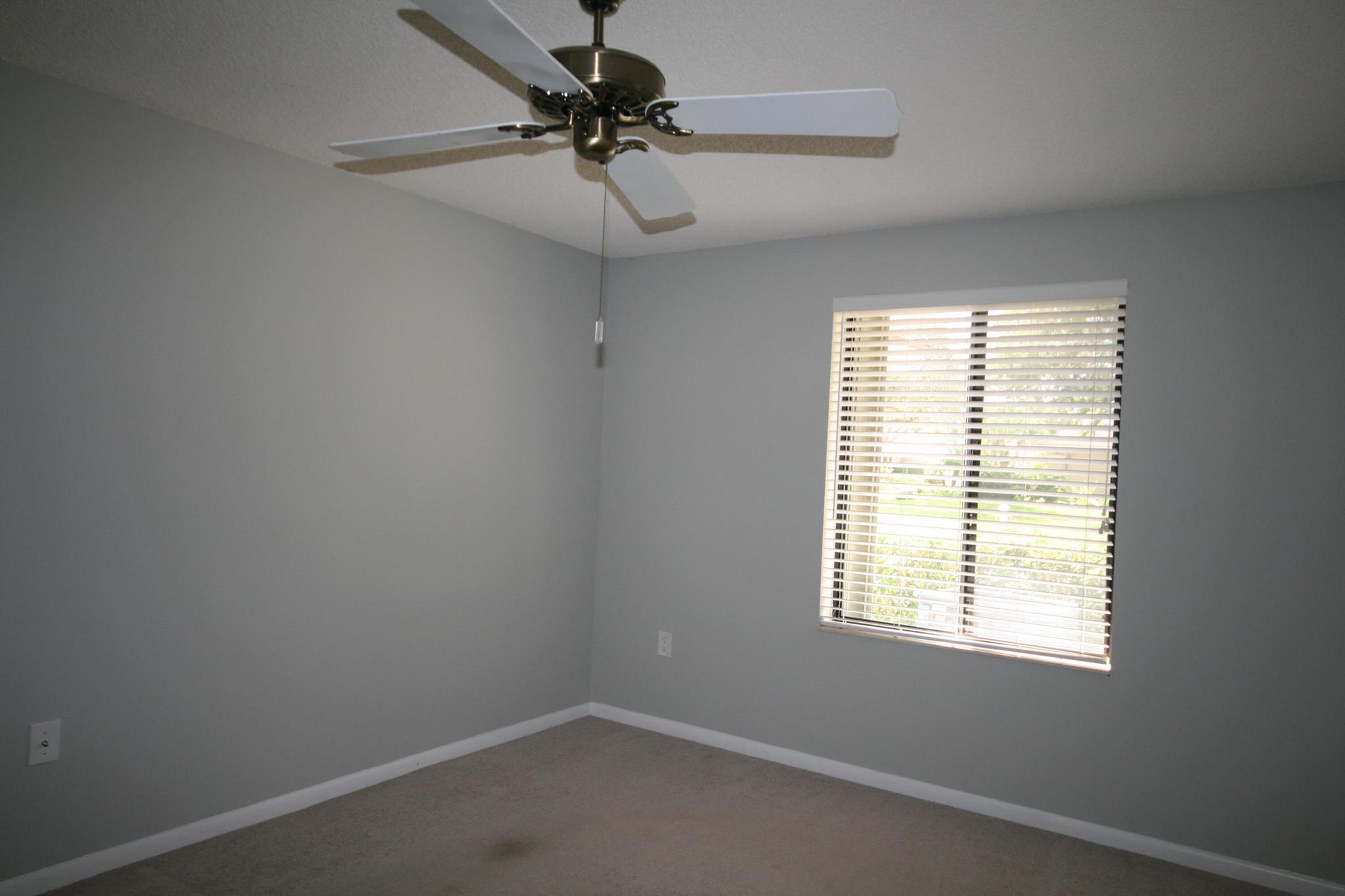 RIDGE AT THE BLUFFS - Residential Lease