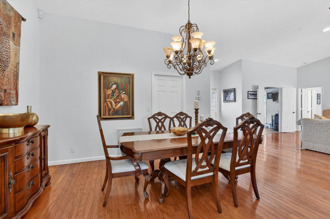 BOCA GREENS - Residential