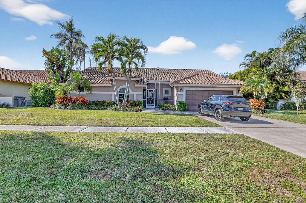 Photo of 19815 Sedgefield Terrace, Boca Raton, FL 33498 (MLS # R11155921)