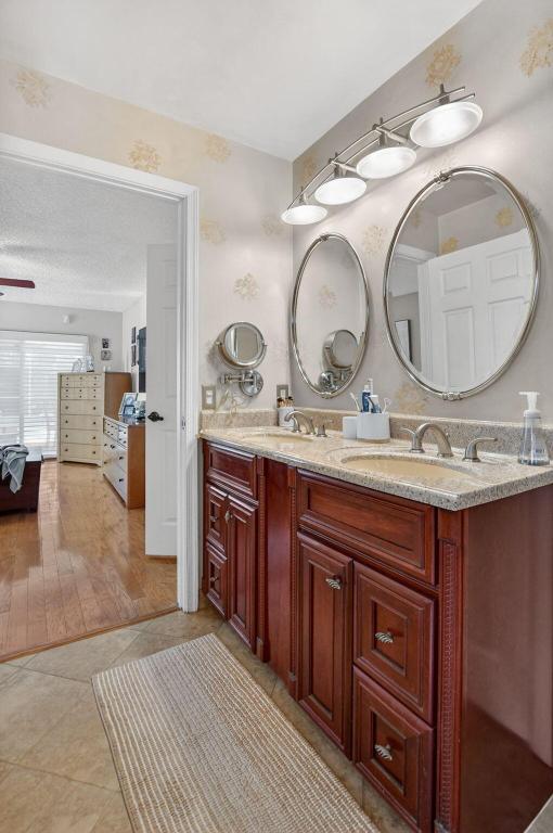 BOCA GREENS - Residential