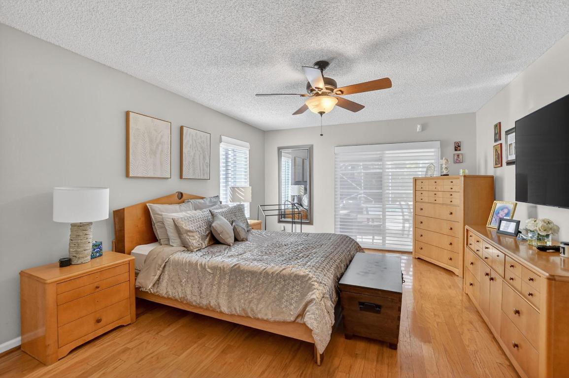 BOCA GREENS - Residential