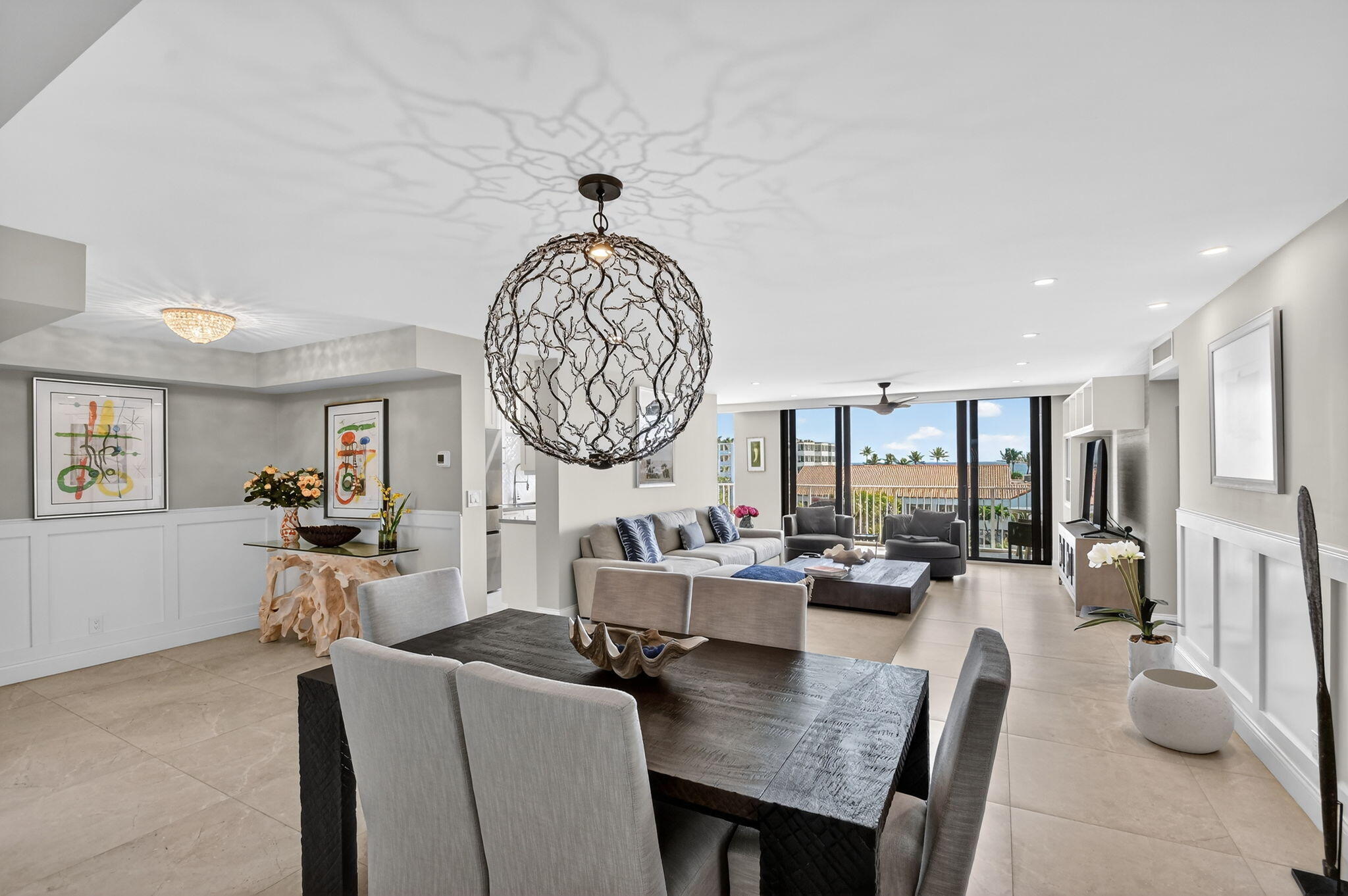 LA PALMA CONDO - Residential