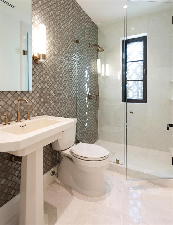 PROXIMITY PARK - Residential