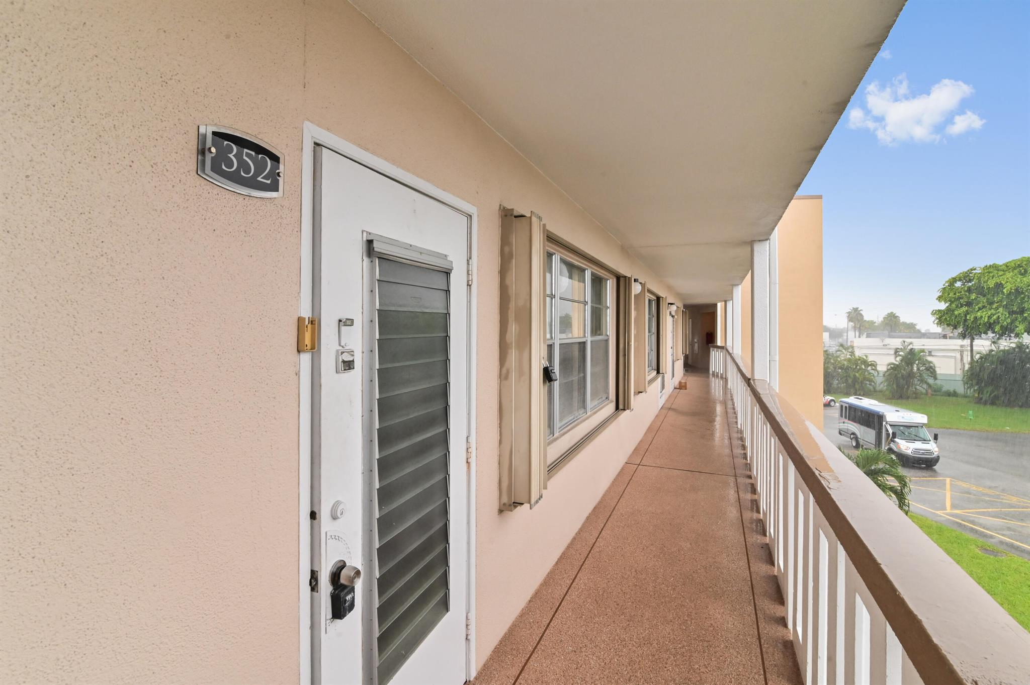 352 Southampton C