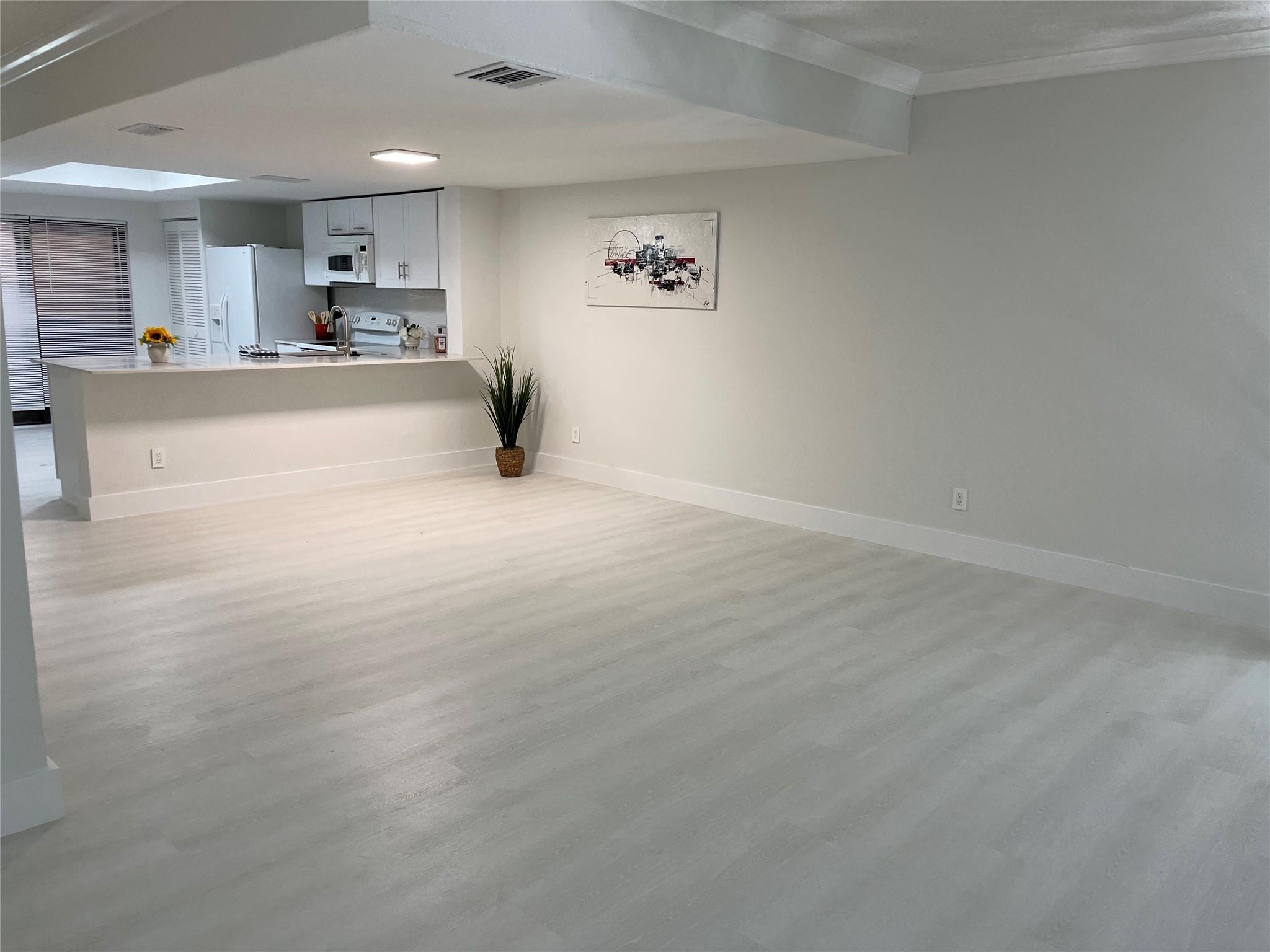 4754 NW 89th Ave 4754