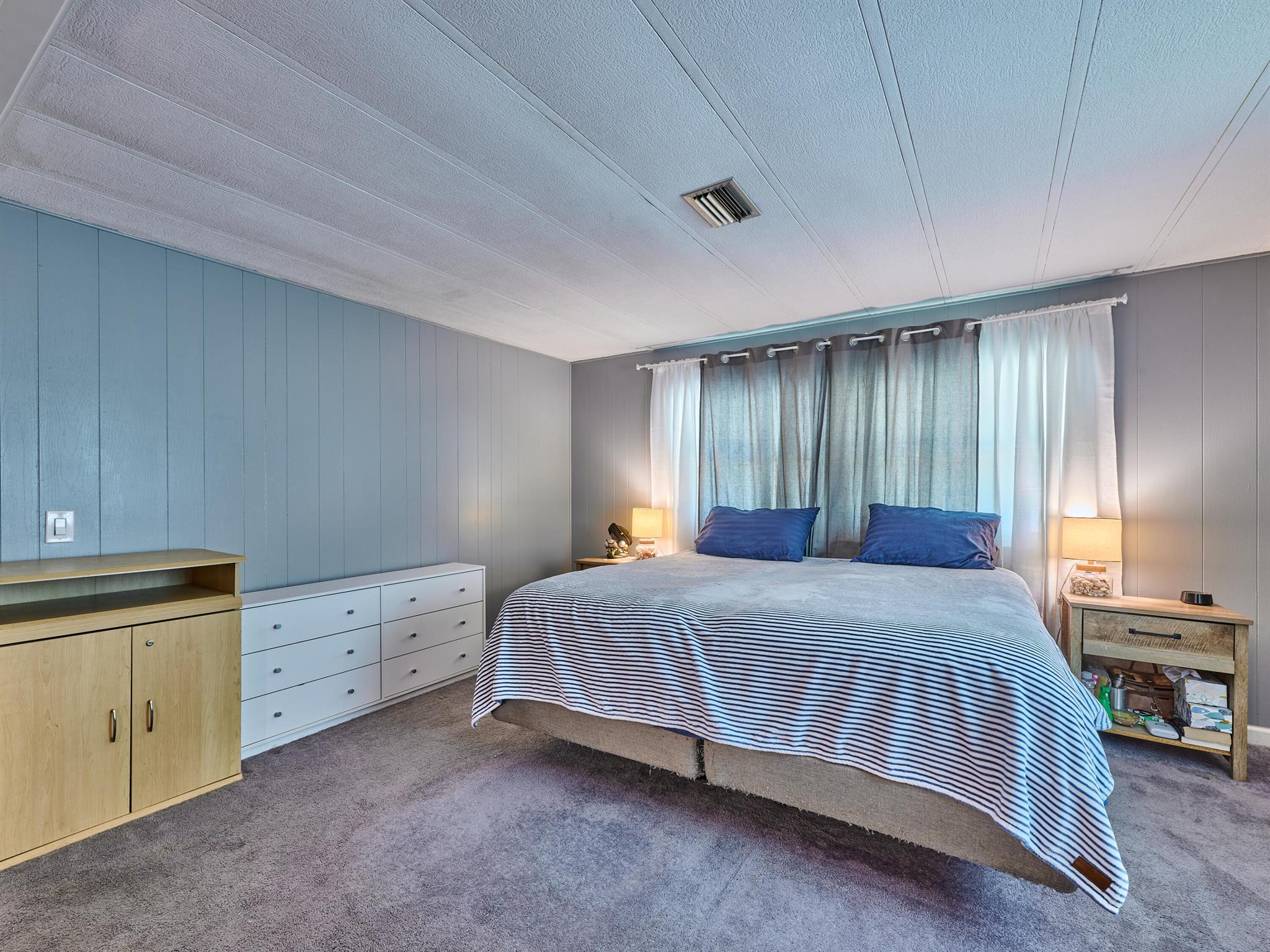 RIDGEWAY - Residential