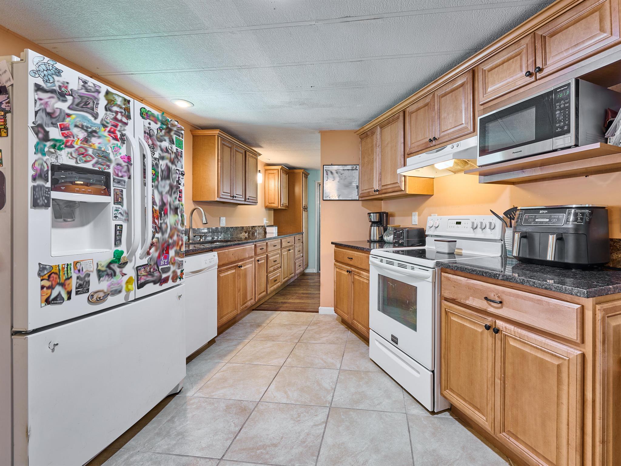 RIDGEWAY - Residential