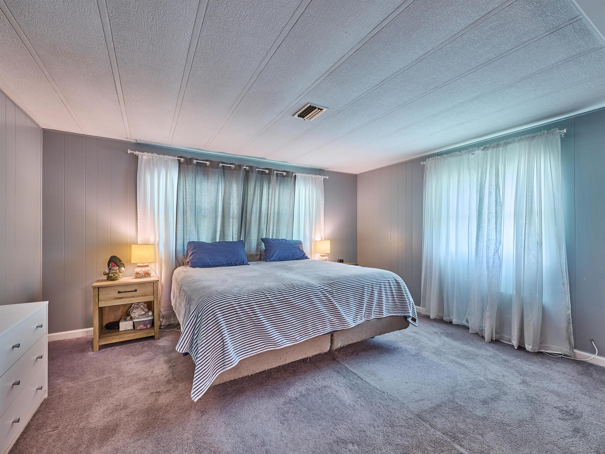 RIDGEWAY - Residential