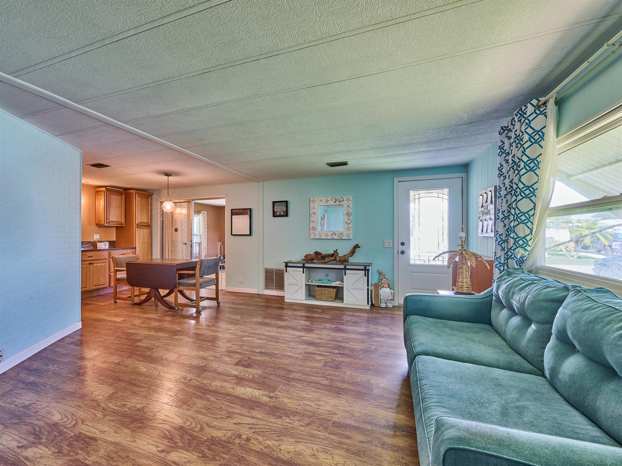 RIDGEWAY - Residential