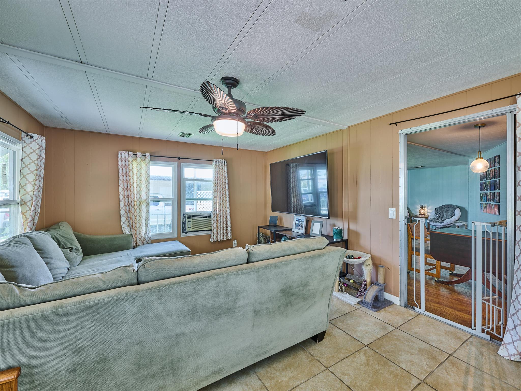 RIDGEWAY - Residential