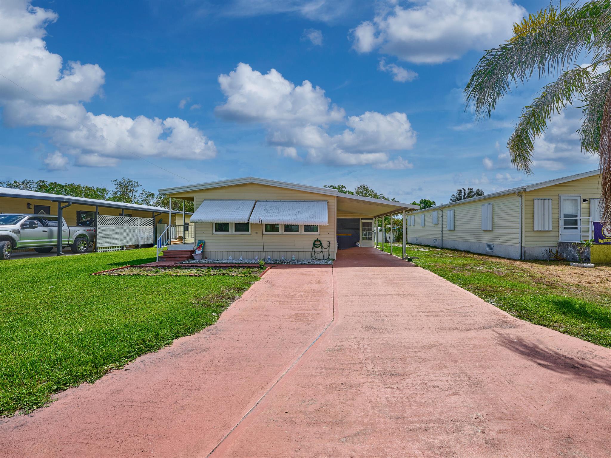 RIDGEWAY - Residential