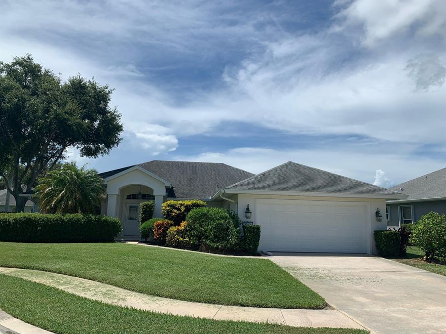 Meticulously maintained 3 bd/2 ba pool home in the highly desirable Laurels neighborhood. Situated nicely in a cul-de-sac on a quiet, quaint street. Featuring a split floor plan, with a spacious living room that leads out to an expansive lenai. A few interior features include a pantry, large walk in closet, & a full laundry room. Call today to schedule your private showing!