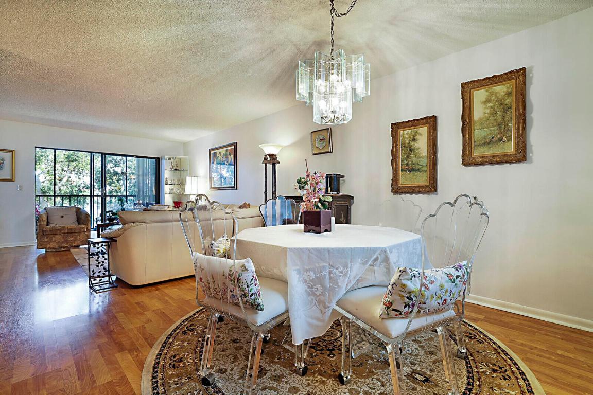 HUNTINGTON POINTE - Residential