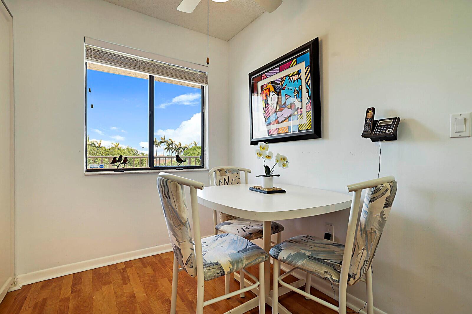 HUNTINGTON POINTE - Residential