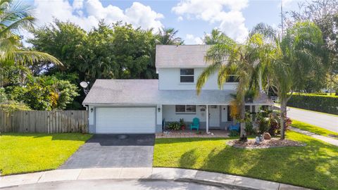 4770 SW 57th Ter Davie FL 33314