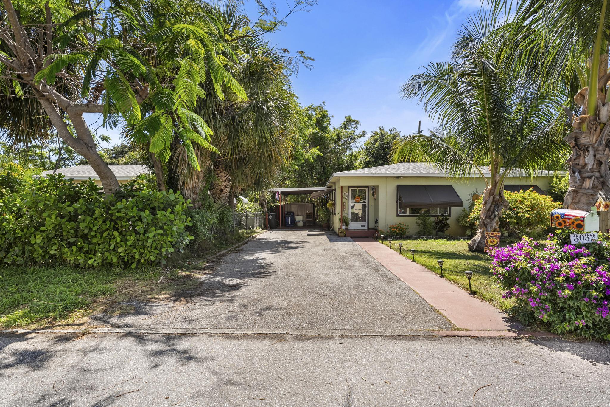 3032 Stanford Road