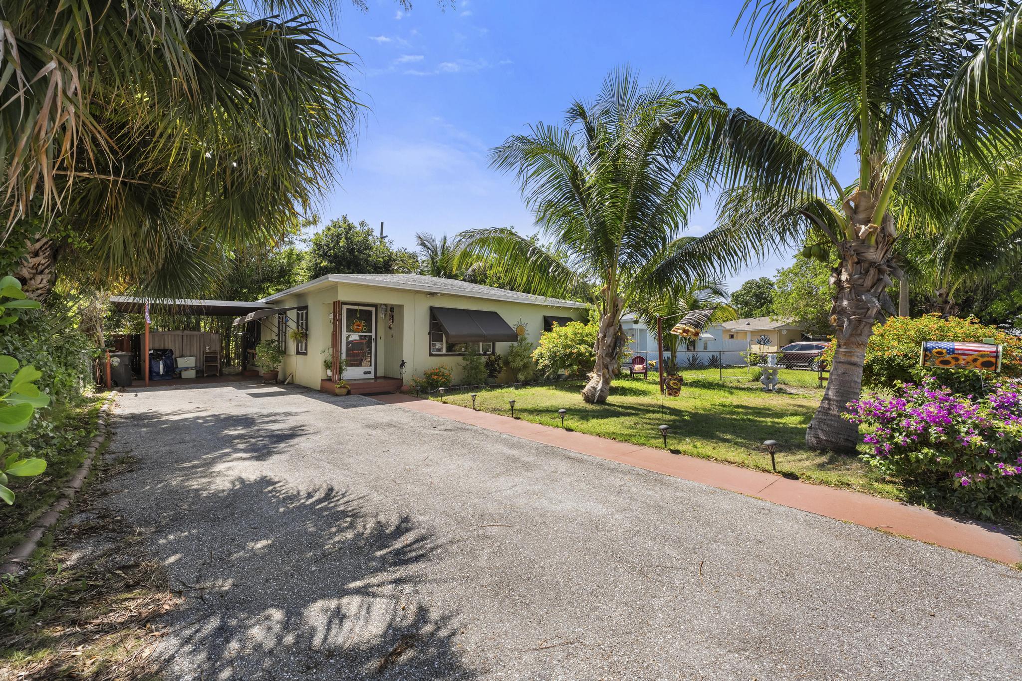 3032 Stanford Road