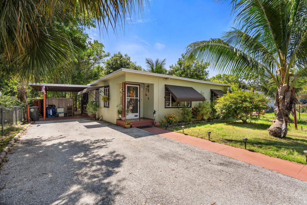 Photo of 3032 Stanford Road, West Palm Beach, FL 33405 (MLS # B26028499)