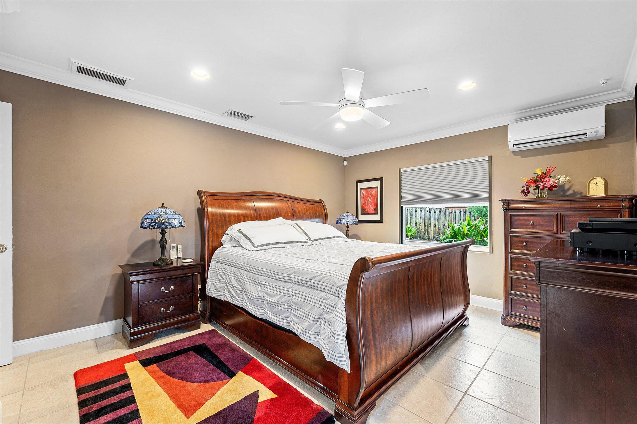 ROYAL PALM ACRES NINTH SE - Residential