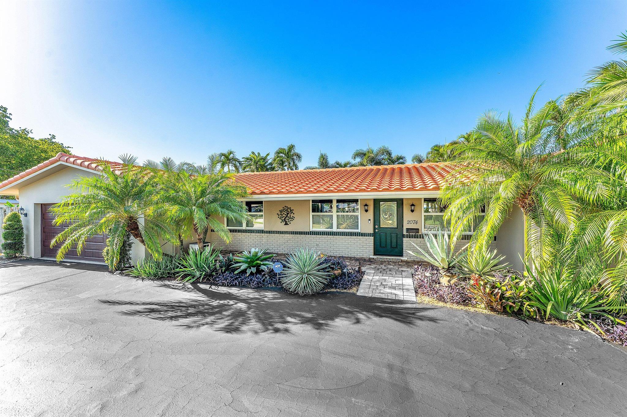 ROYAL PALM ACRES NINTH SE - Residential