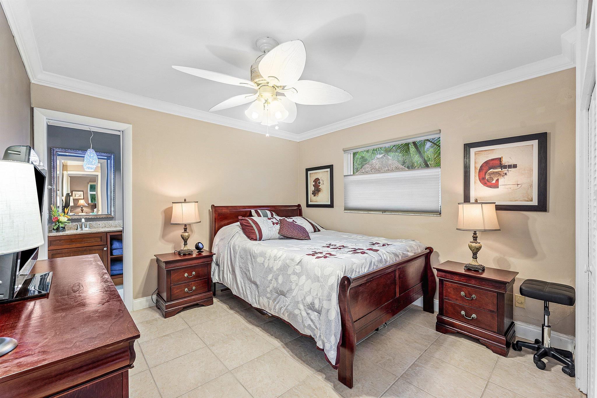 ROYAL PALM ACRES NINTH SE - Residential