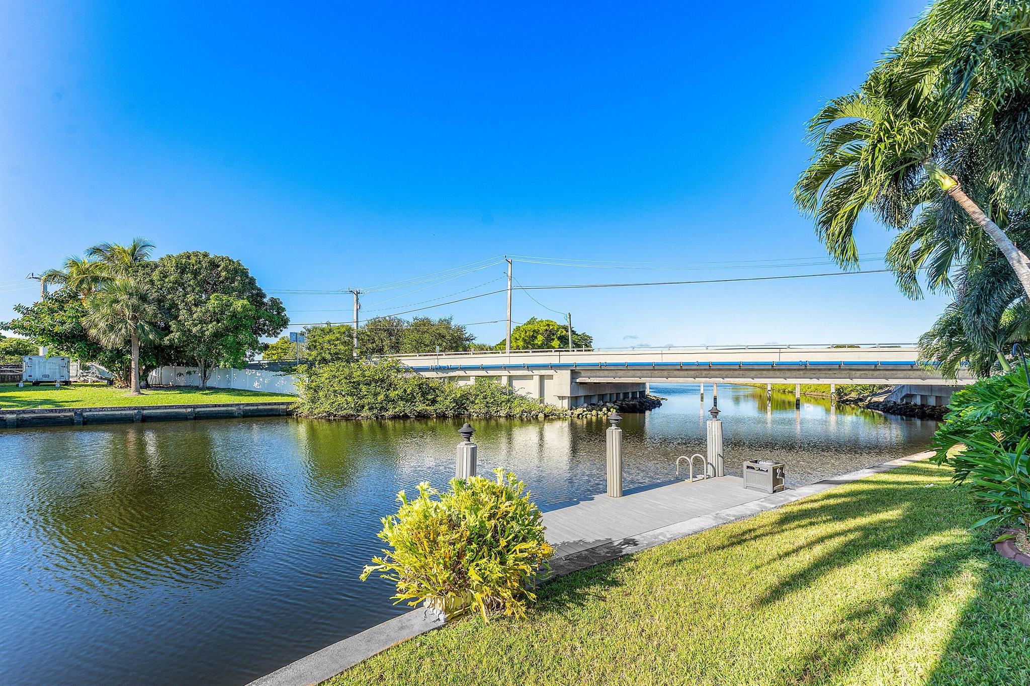 ROYAL PALM ACRES NINTH SE - Residential