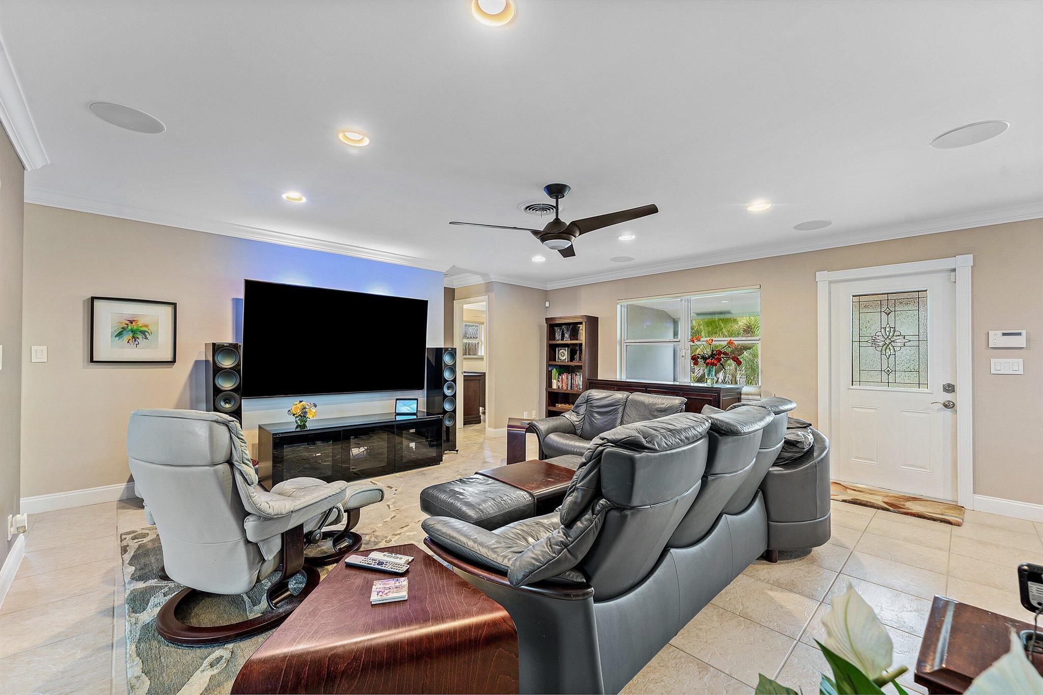 ROYAL PALM ACRES NINTH SE - Residential