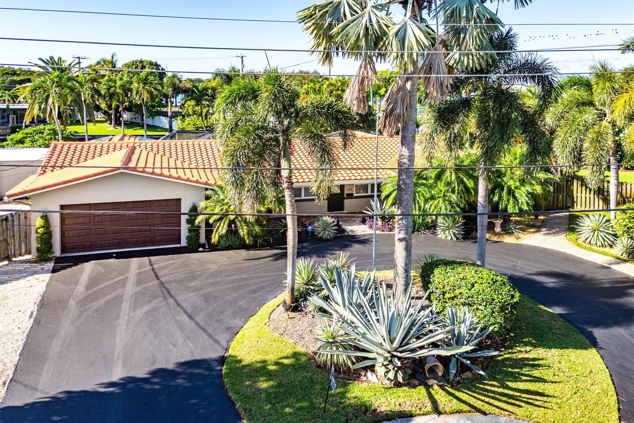 ROYAL PALM ACRES NINTH SE - Residential