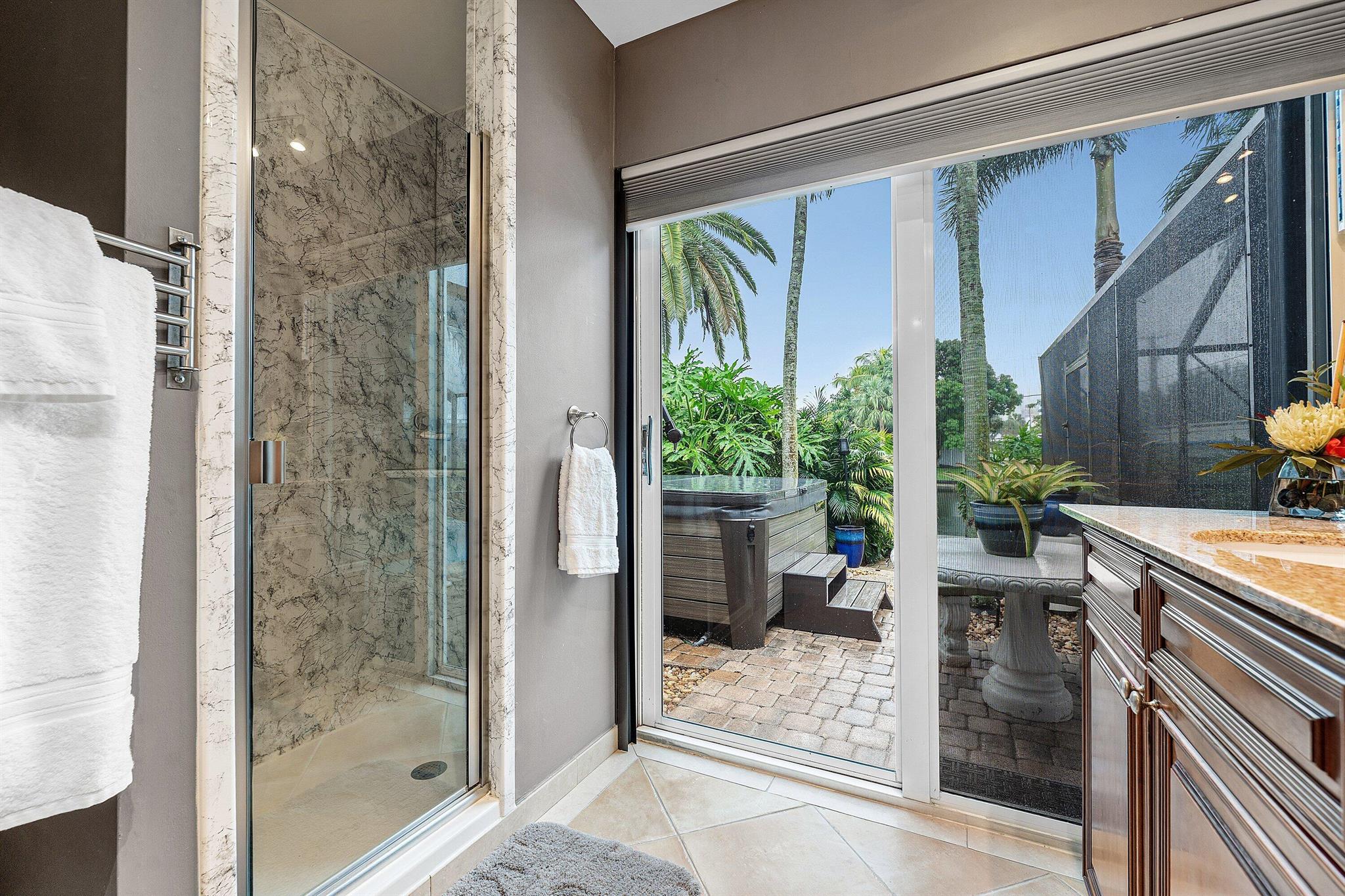 ROYAL PALM ACRES NINTH SE - Residential