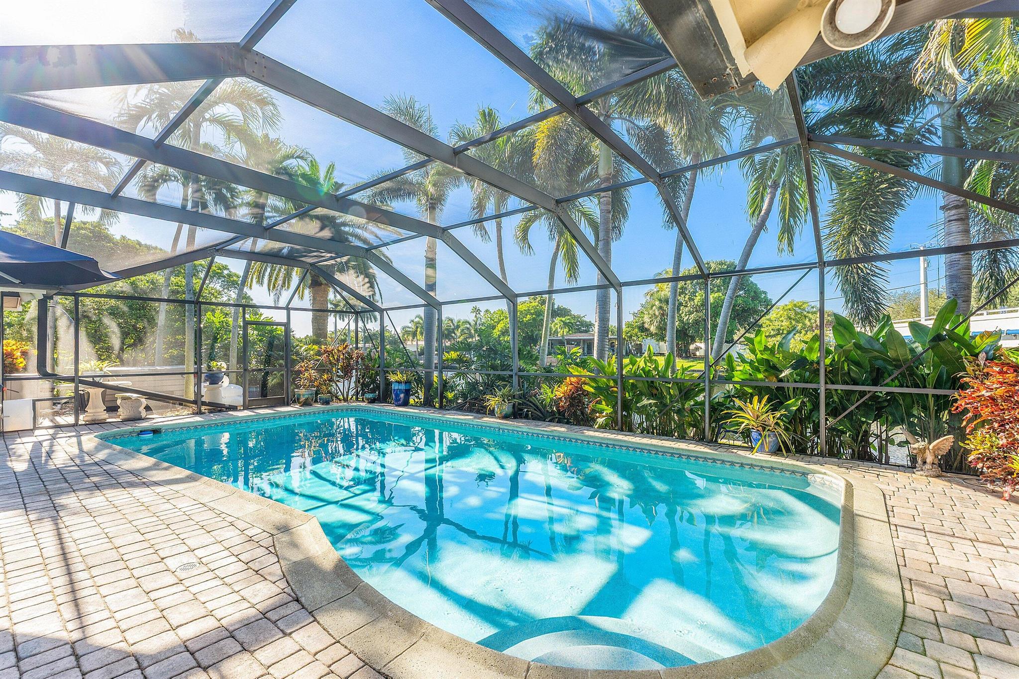 ROYAL PALM ACRES NINTH SE - Residential