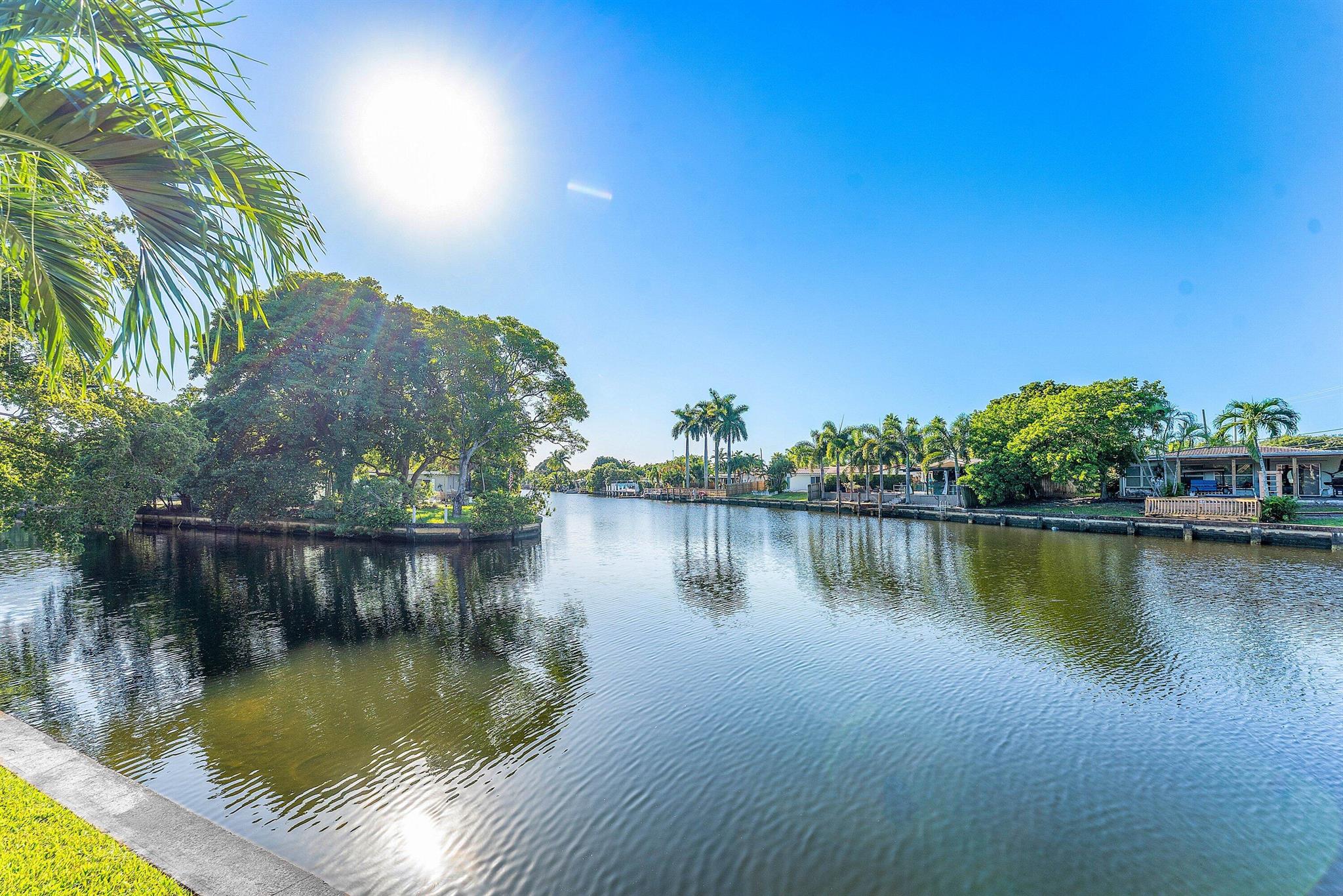 ROYAL PALM ACRES NINTH SE - Residential