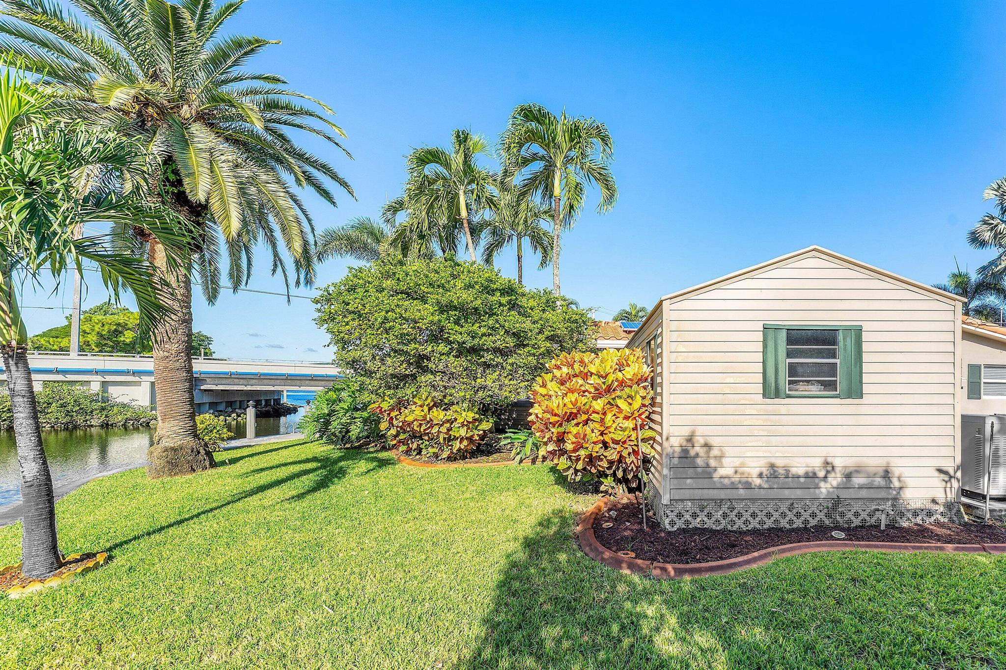 ROYAL PALM ACRES NINTH SE - Residential