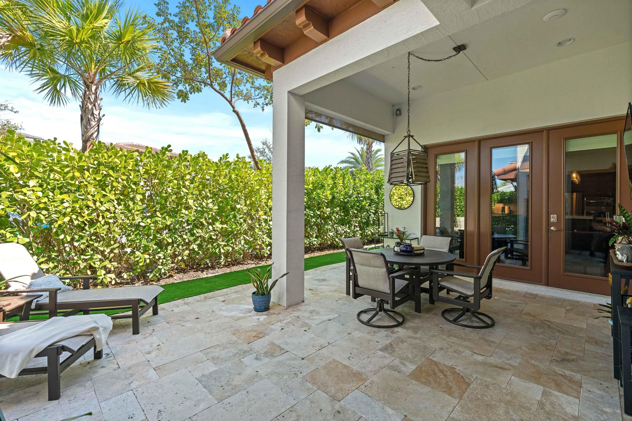 ALTON NEIGHBORHOOD - Residential