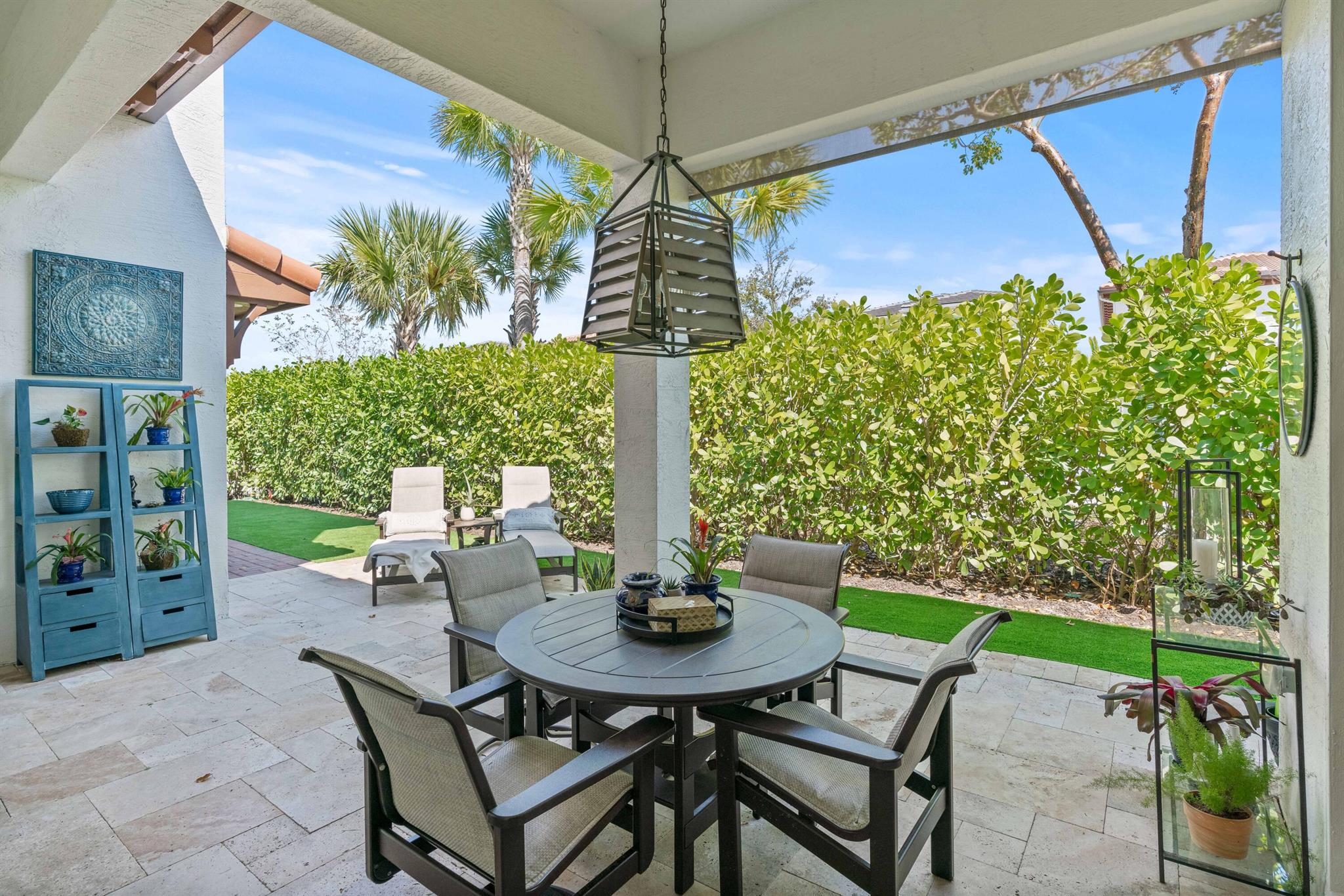 ALTON NEIGHBORHOOD - Residential