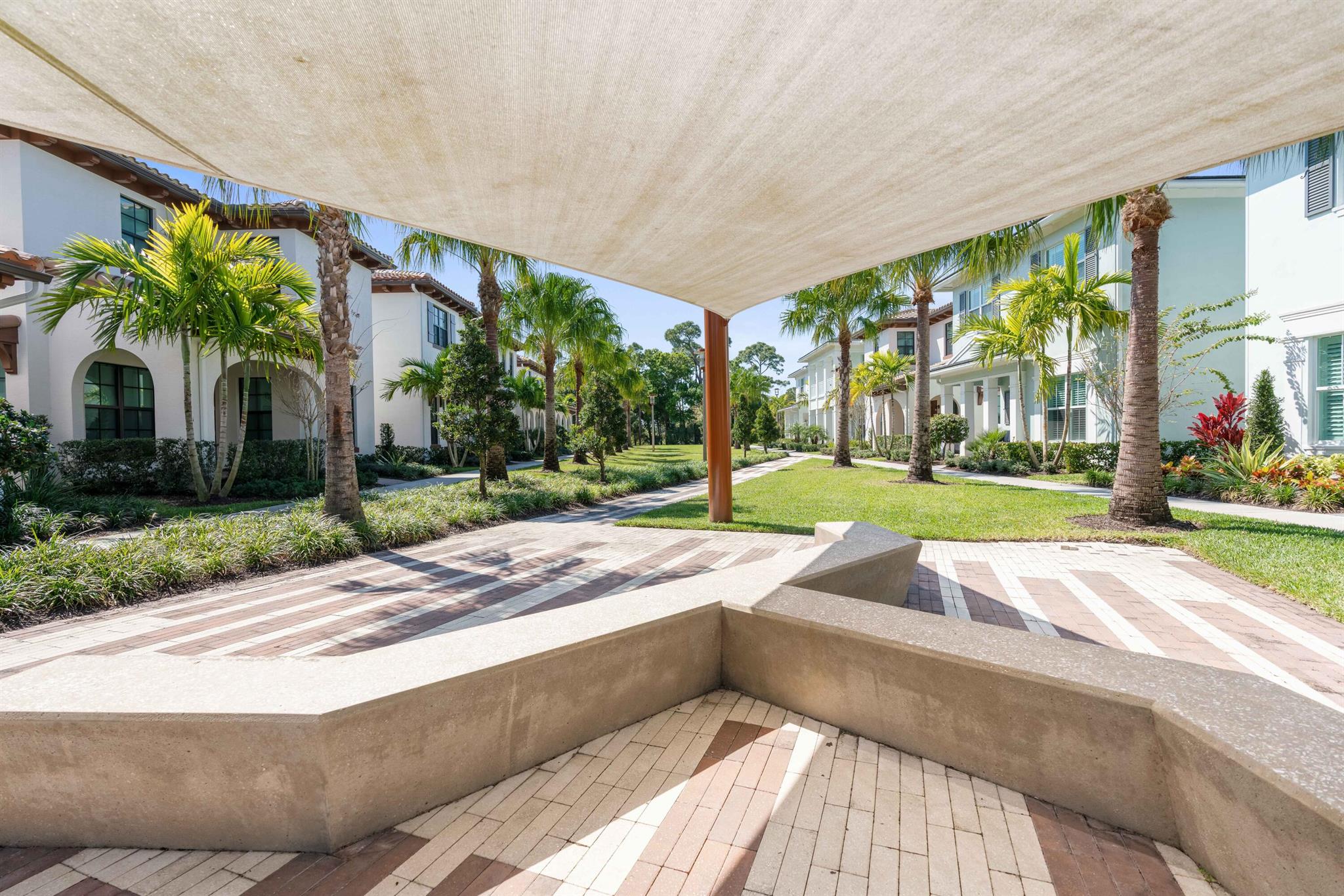 ALTON NEIGHBORHOOD - Residential