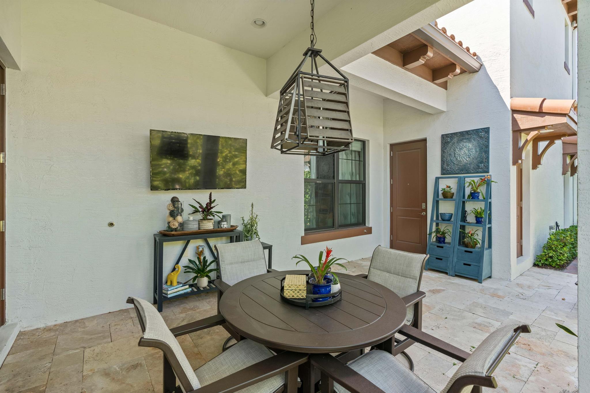 ALTON NEIGHBORHOOD - Residential