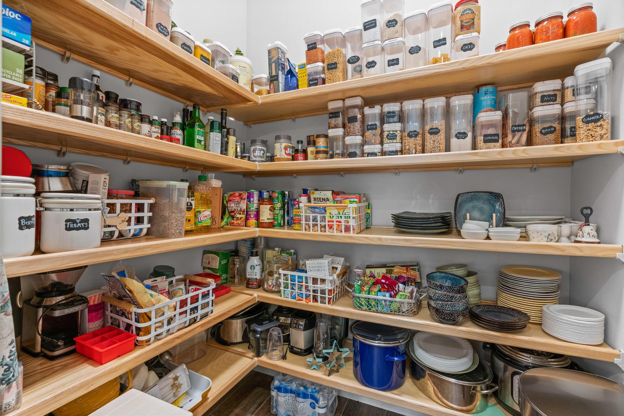 ALTON NEIGHBORHOOD - Residential