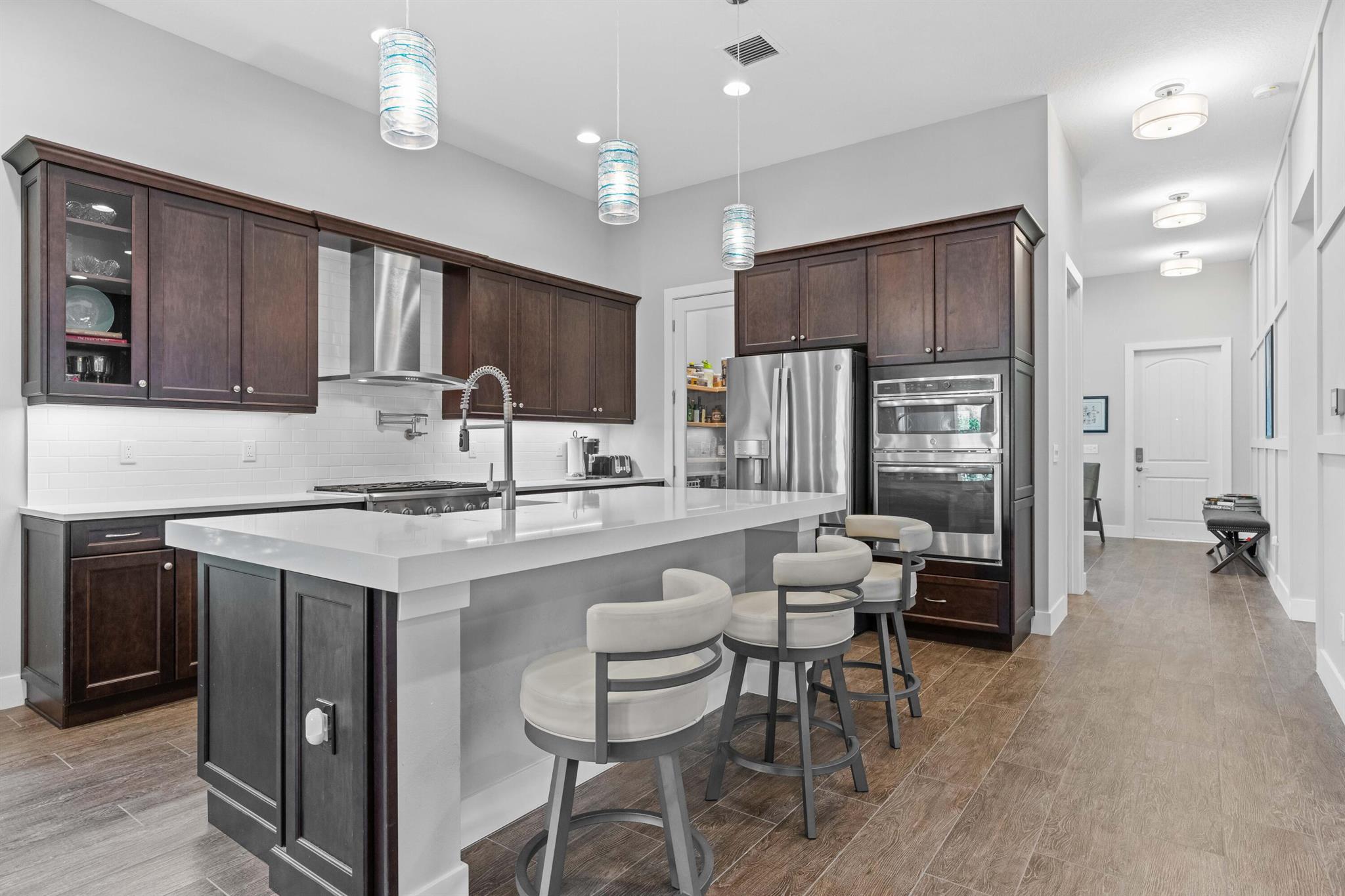 ALTON NEIGHBORHOOD - Residential