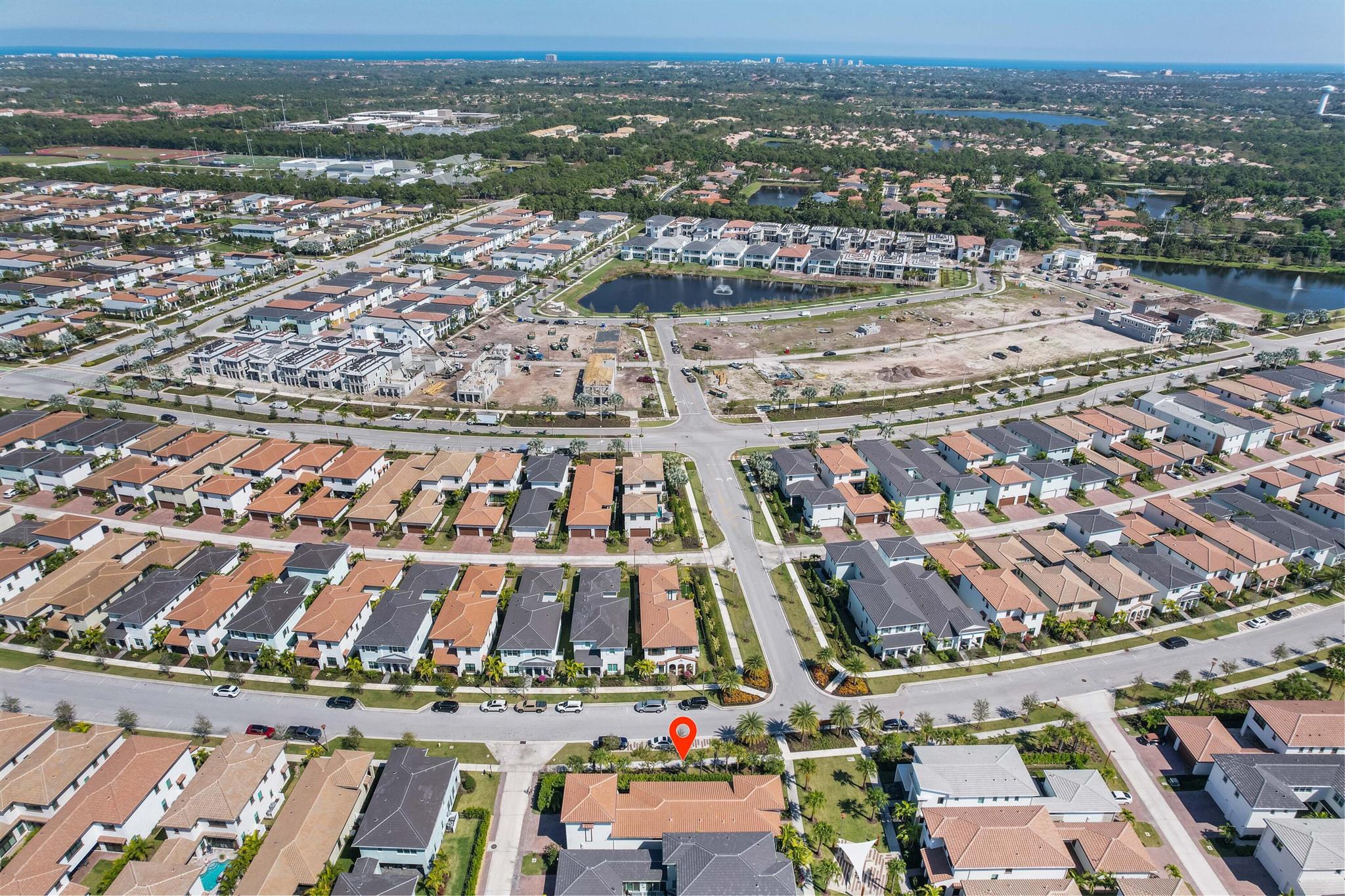 ALTON NEIGHBORHOOD - Residential