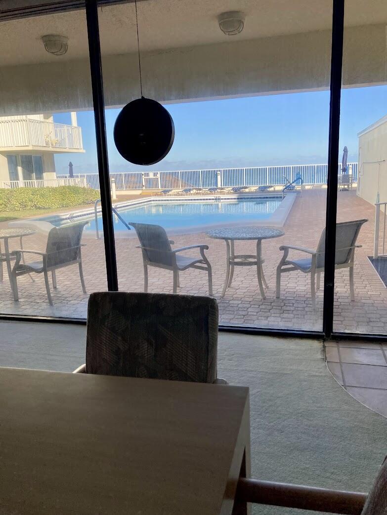 LE CHATEAU ROYAL CONDO - Residential Lease