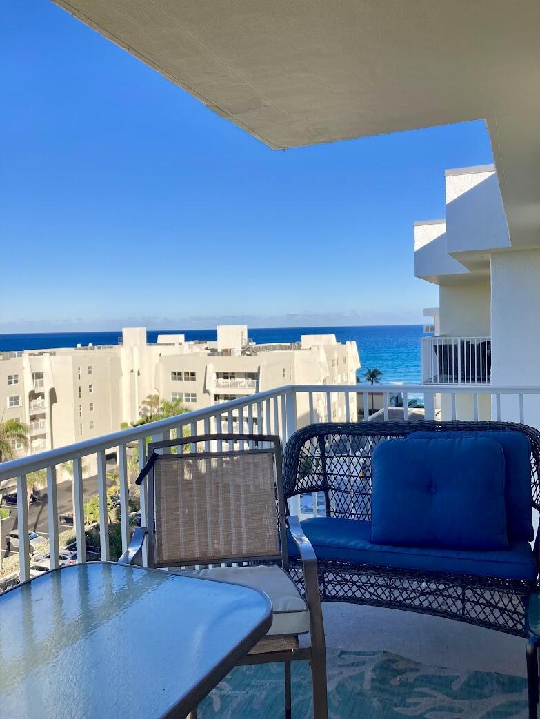 LE CHATEAU ROYAL CONDO - Residential Lease