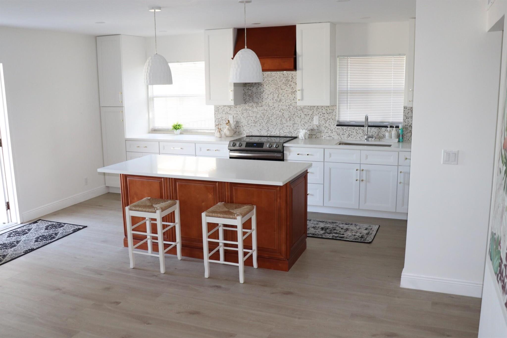 KINGS POINT MONACO CONDOS - Residential