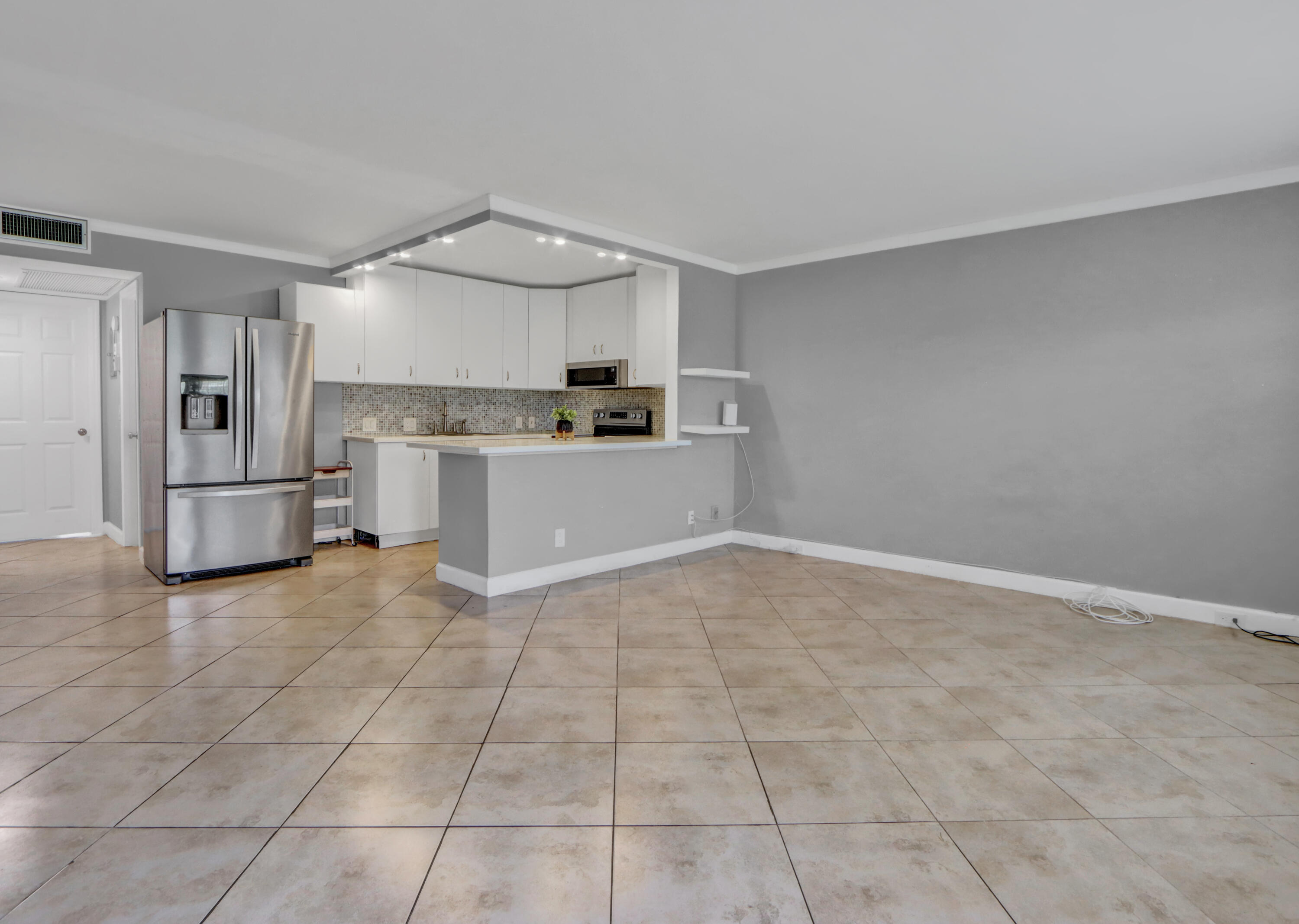 PRESTON AT CENTURY VILLAGE CONDO - Residential